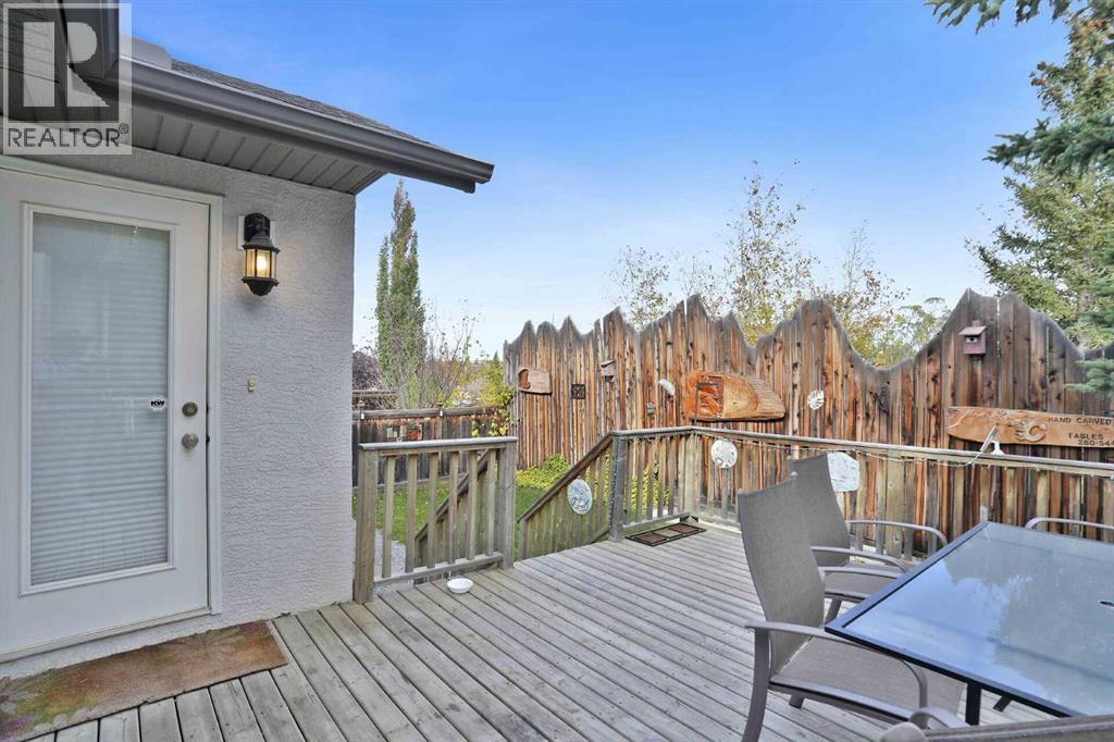 164 Sunterra Heights, photo 18 of 45
