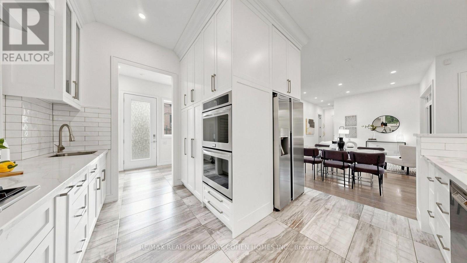 7 Greenbrook Drive, Toronto, ON photo 23