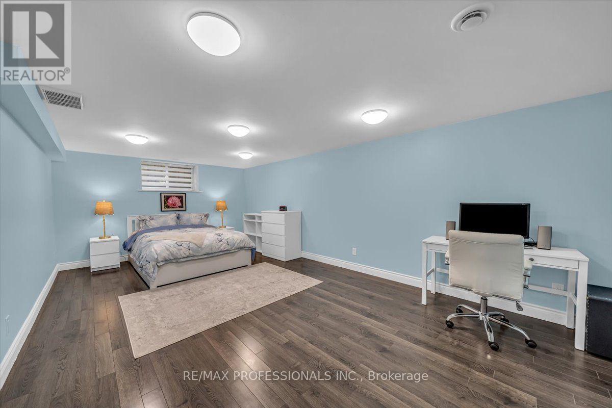 3 Gair Drive, Toronto, ON photo 41