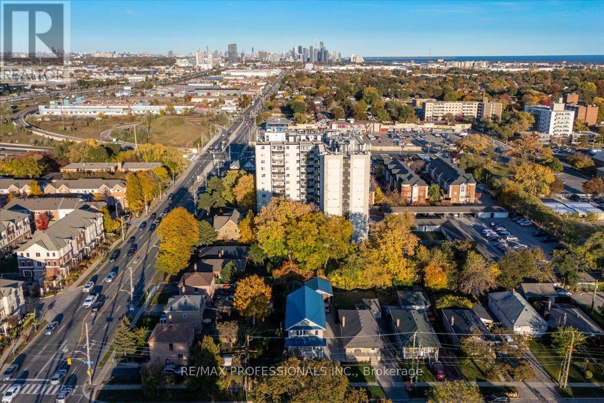 3 Gair Drive, Toronto, ON photo 46