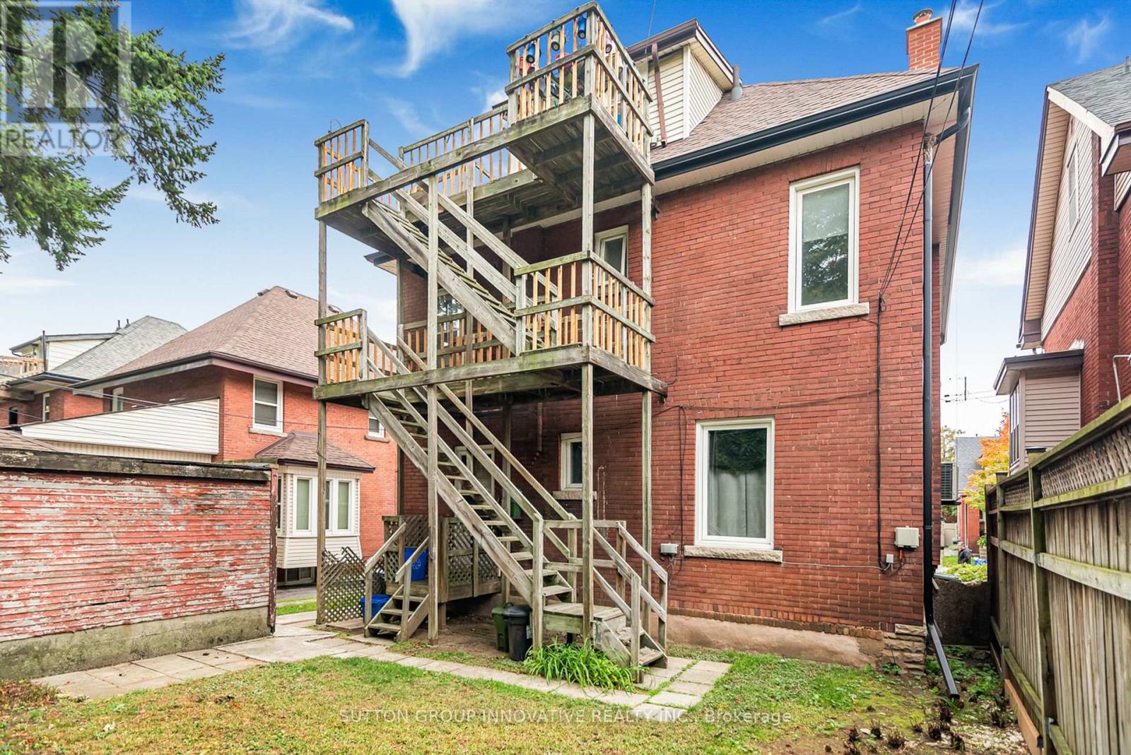 208 Holton Avenue South, Hamilton, ON photo 45