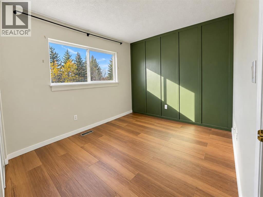 10, 707 Westmount Drive, photo 19 of 22