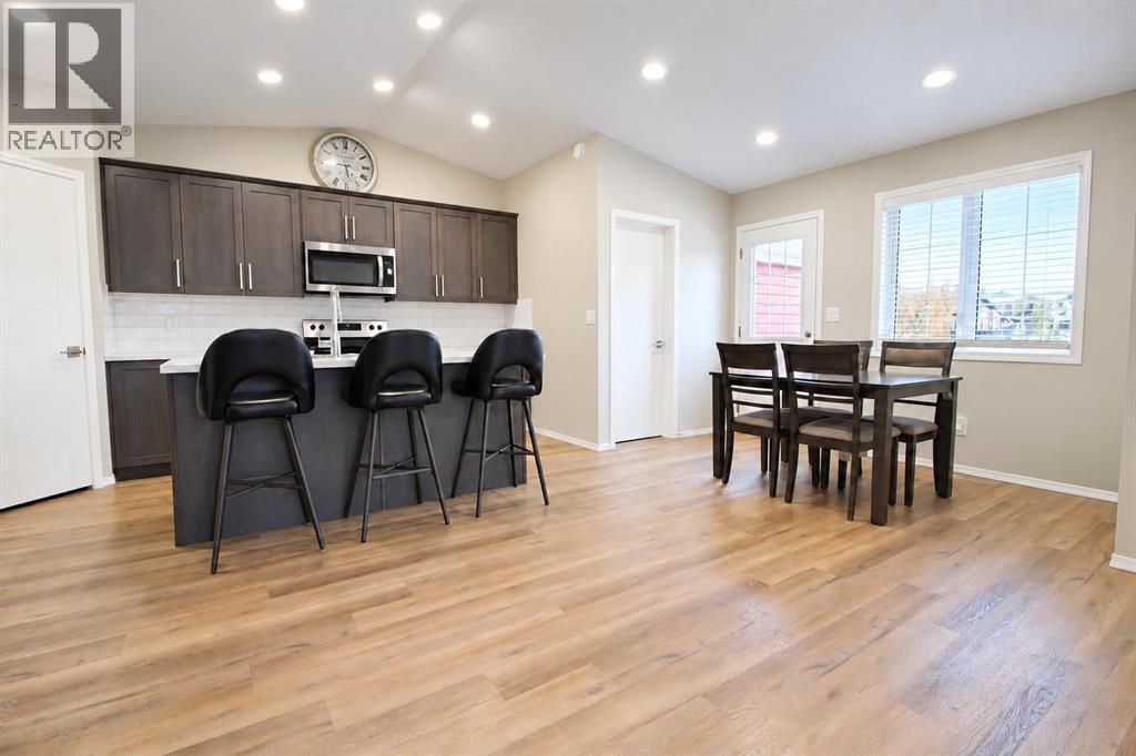 Listing photo – 121 Golden Crescent, Red Deer