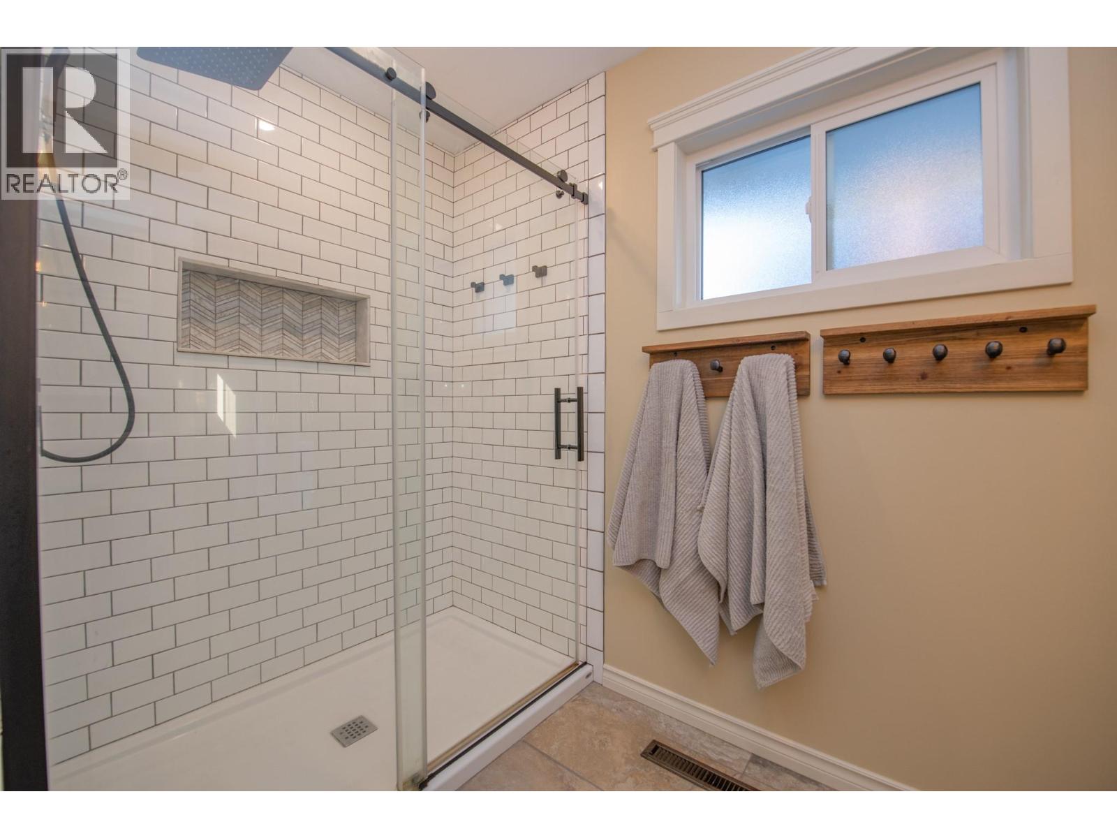 6711 Herry Road - 27
