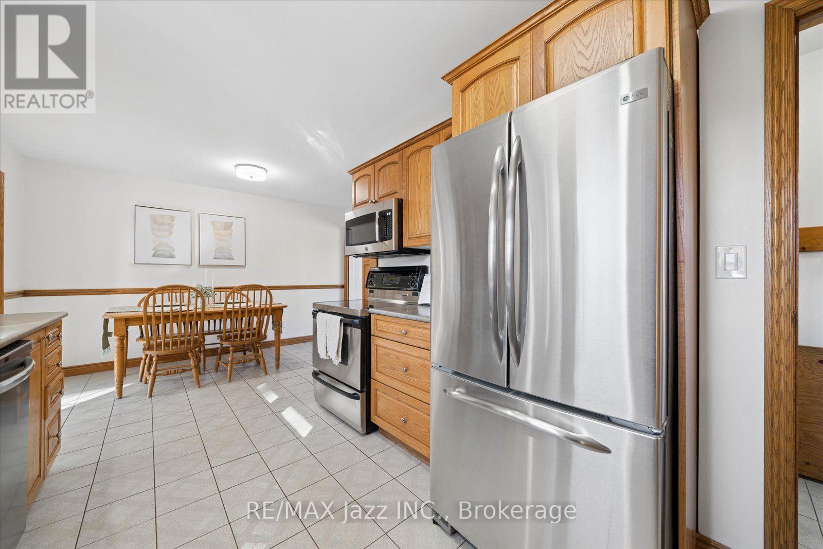 354 Beaver Street South, Clarington, ON photo 10