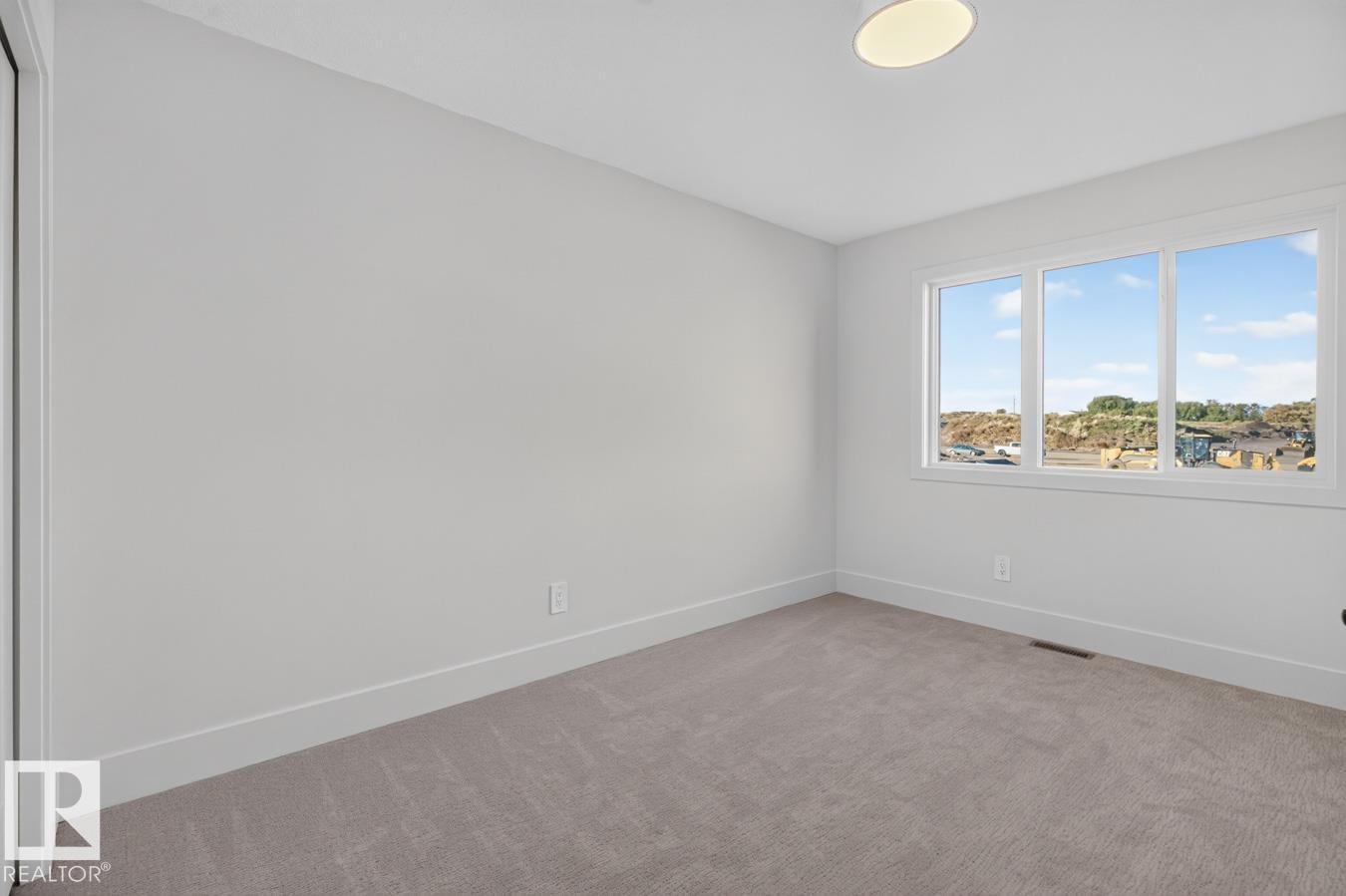 192 CATRIA PT, photo 34 of 49