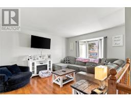 22 Murley Drive thumbnail 4