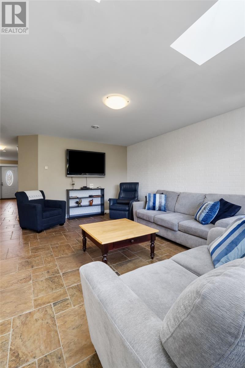 32 Cadigans Road - 14