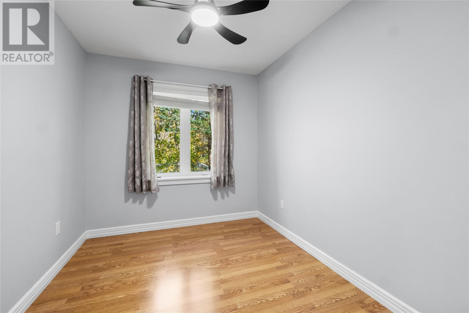 32 Cadigans Road - 26