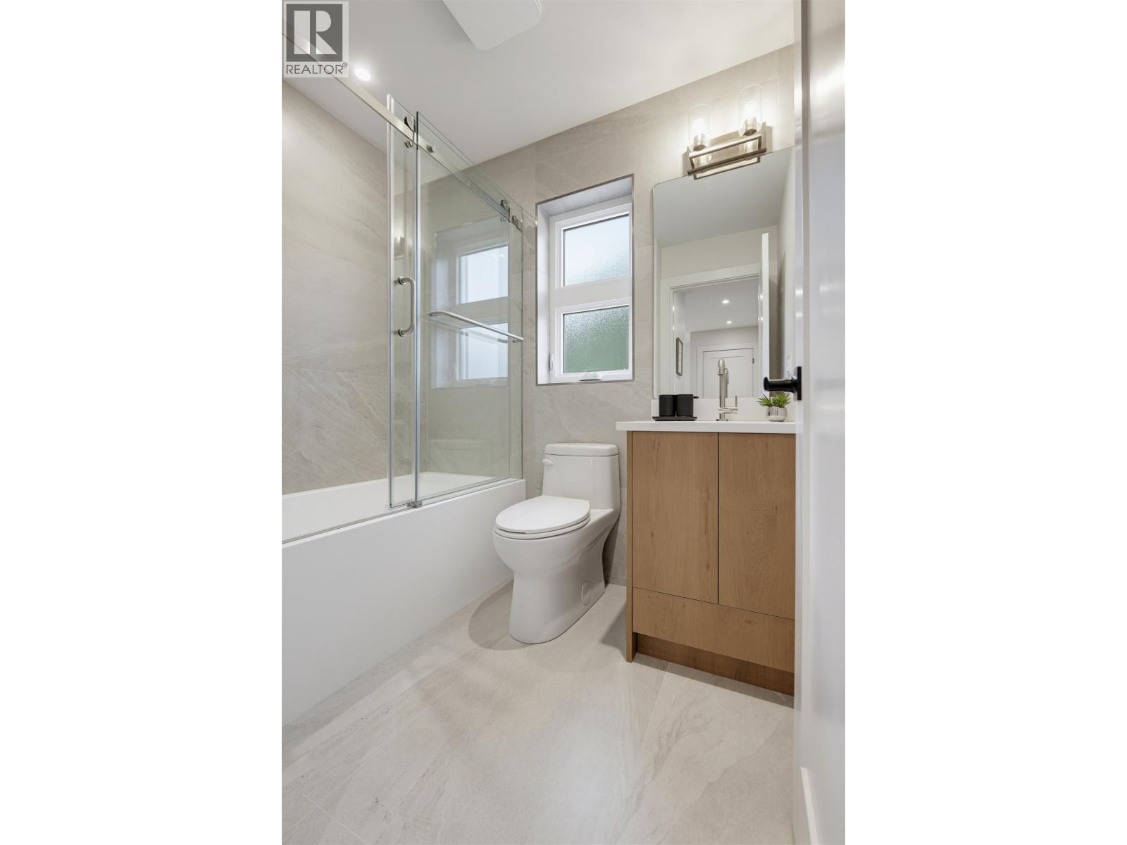 2 7609 Coldicutt Street, Burnaby — photo 27
