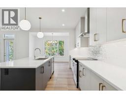 105 Osprey Hill Way SW, Calgary — photo 4