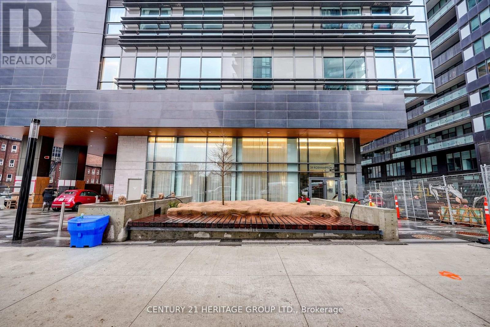 4108 - 39 ROEHAMPTON AVENUE, Toronto (Mount Pleasant West) — photo 2