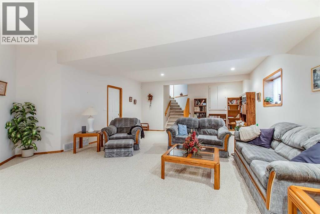 15 Parish Way NE, Medicine Hat — photo 28