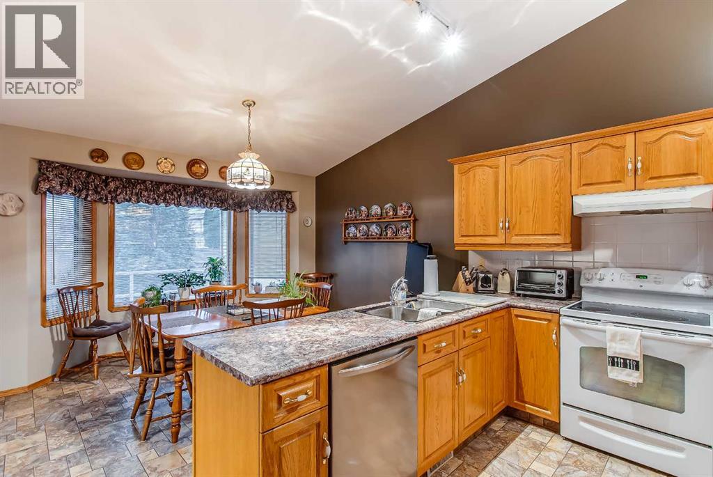 15 Parish Way NE, Medicine Hat — photo 12