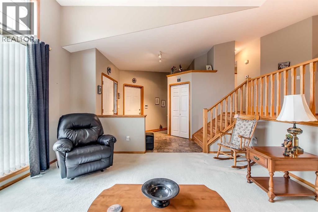 15 Parish Way NE, Medicine Hat — photo 6