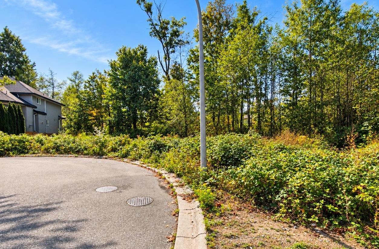 14500 59 Avenue, Surrey — photo 3