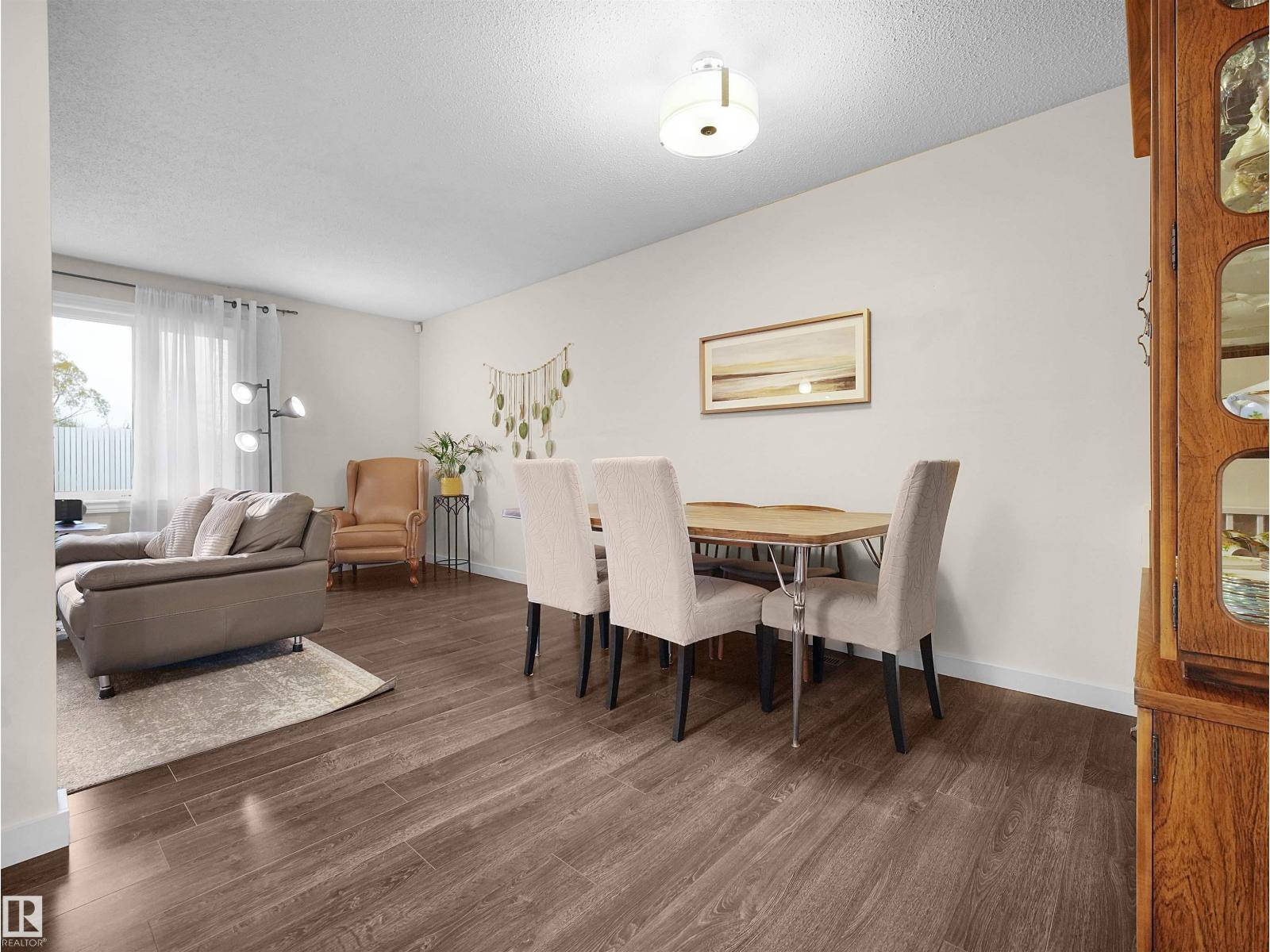 10439 37 AV NW, photo 7 of 34