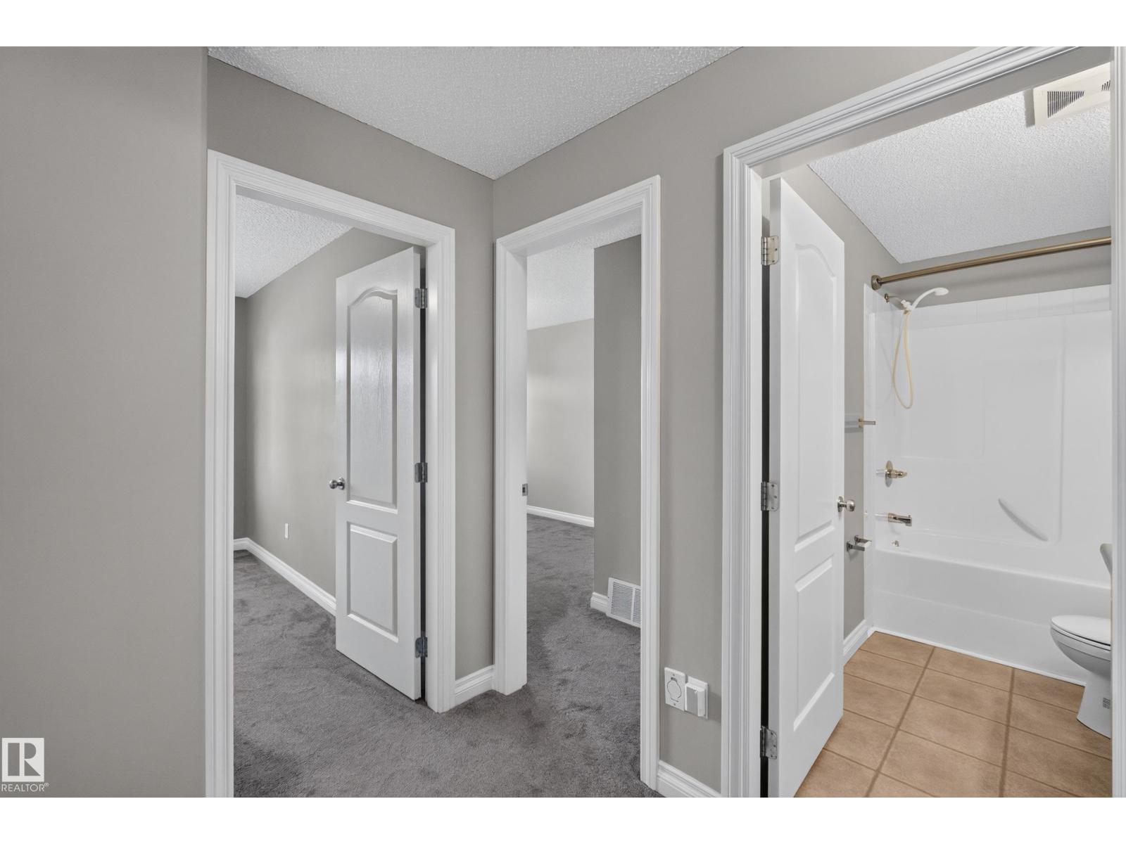 Property photograph 21 for MLS E4514542