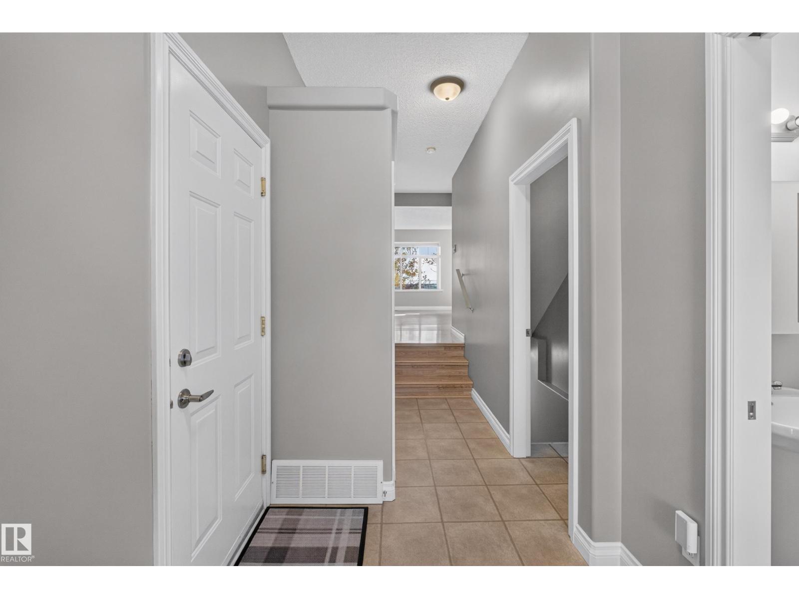 Property photograph 3 for MLS E4514542