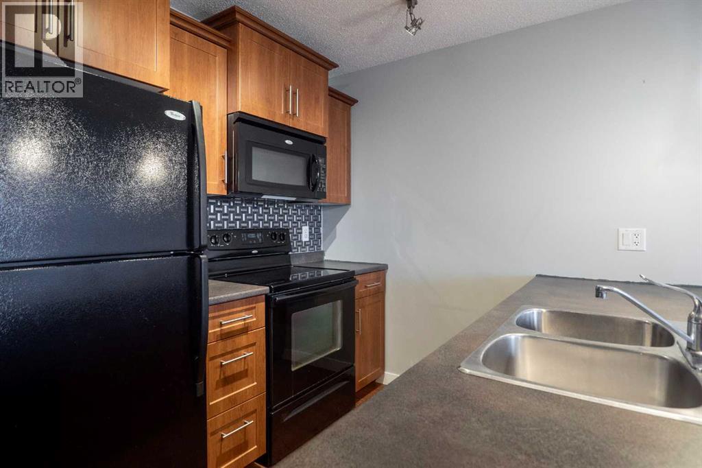 3617, 135C Sandpiper Road, photo 16 of 26