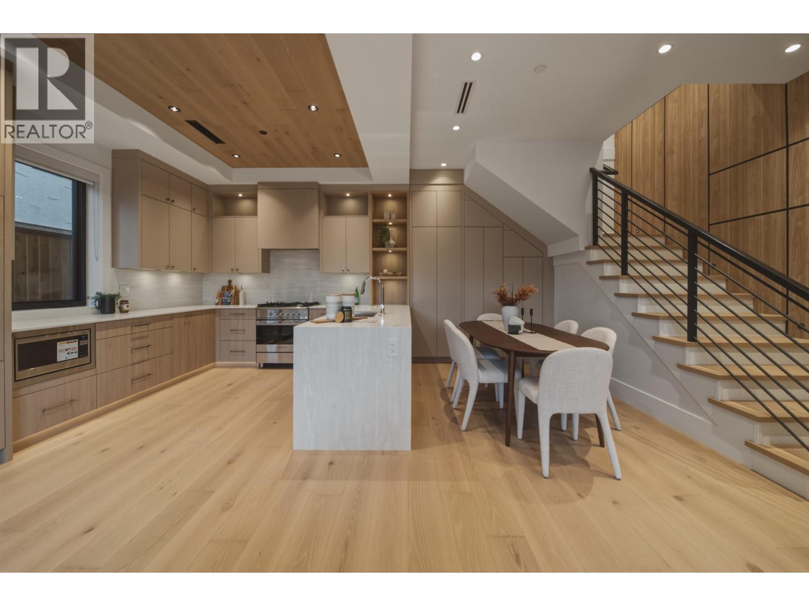 1 266 E 38 Avenue, Vancouver — photo 10