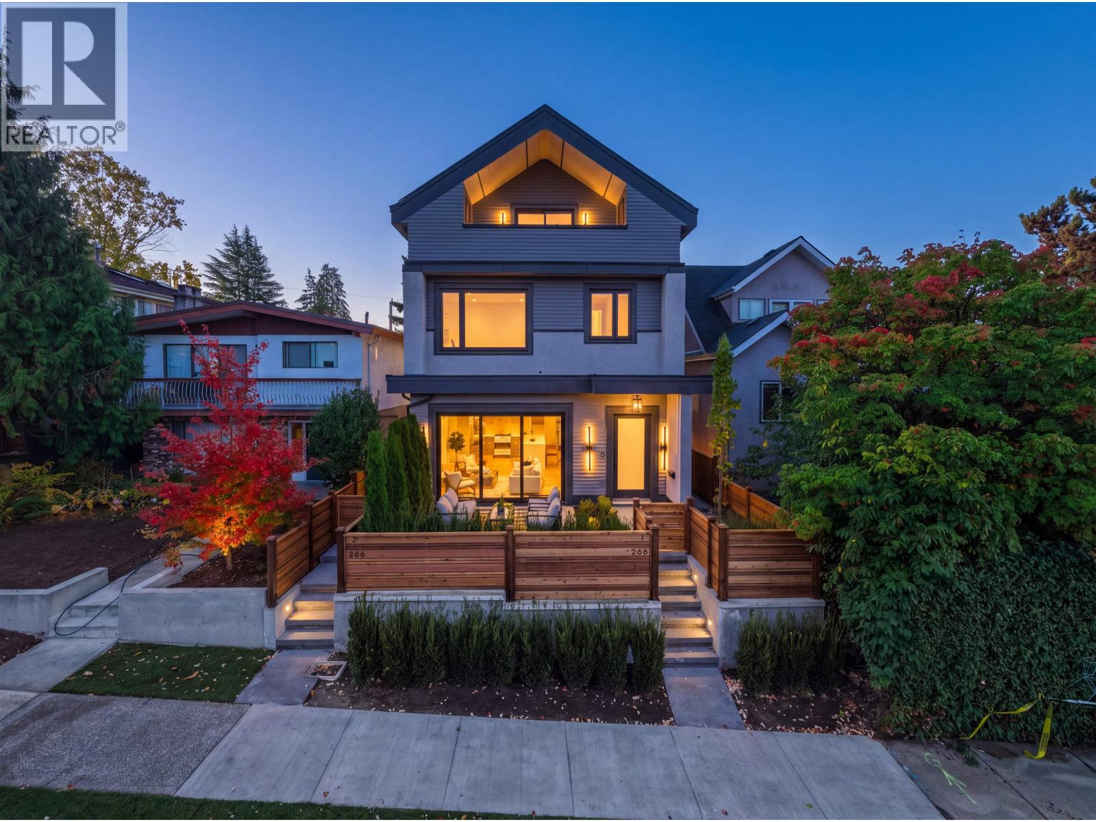 1 266 E 38 Avenue, Vancouver — photo 3