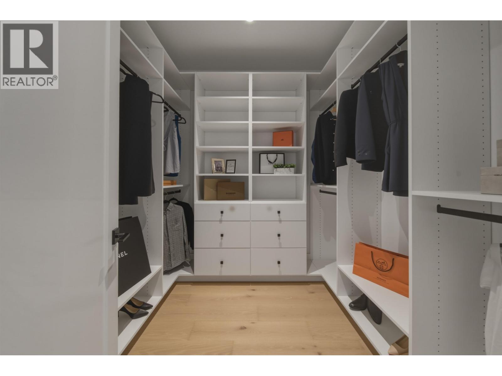 1 266 E 38 Avenue, Vancouver — photo 14