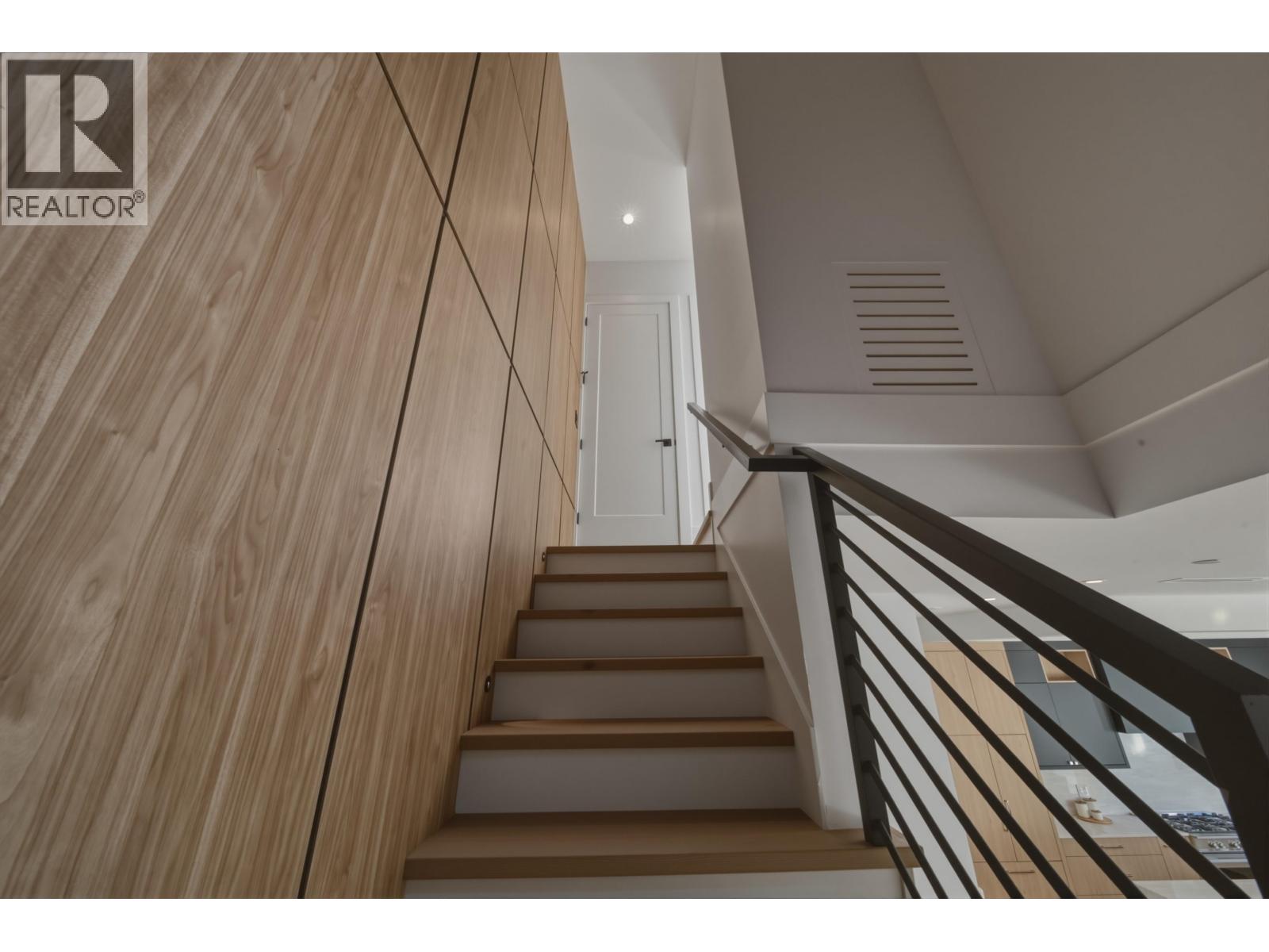 2 266 E 38 Avenue, Vancouver — photo 18
