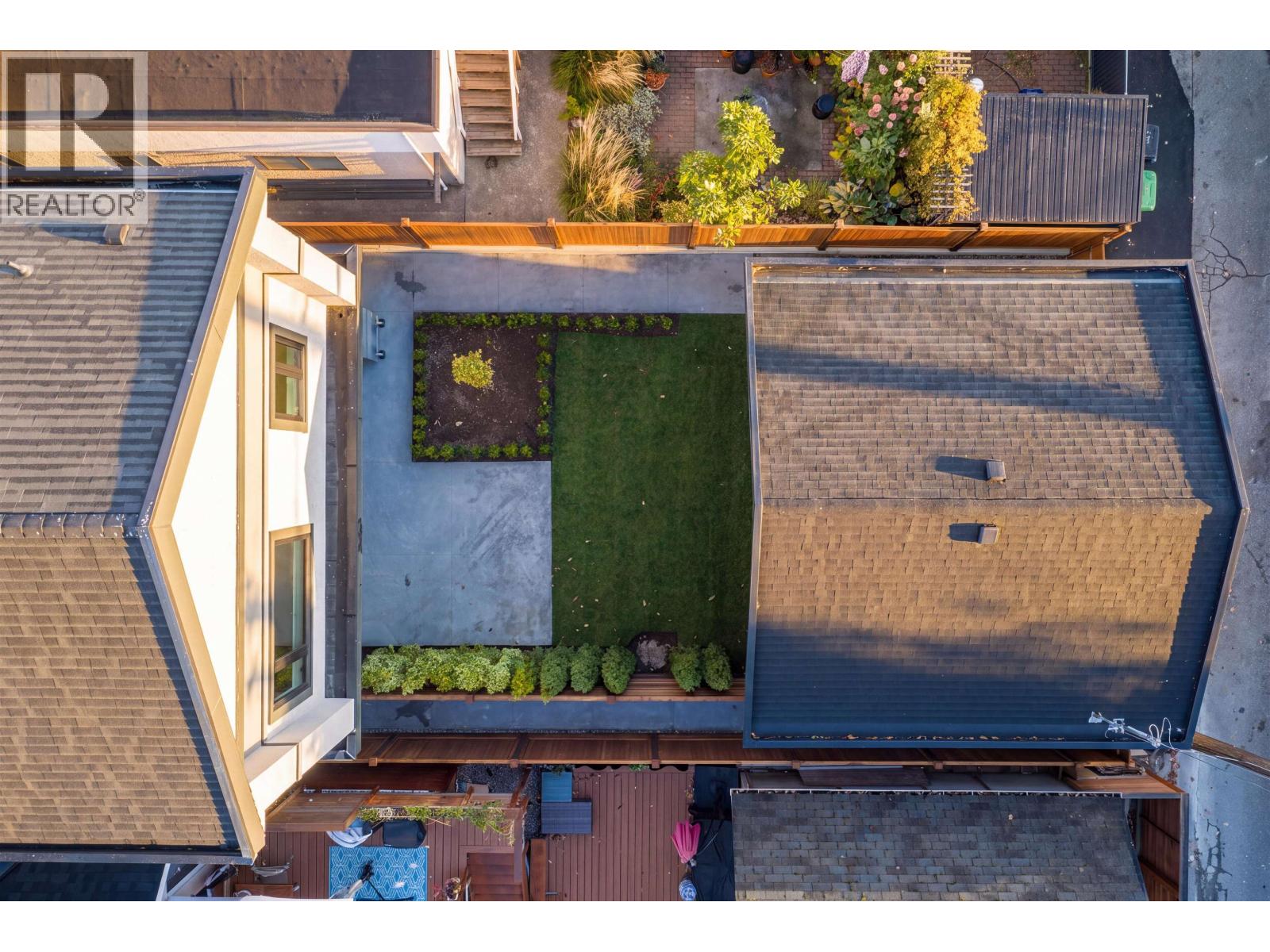 2 266 E 38 Avenue, Vancouver — photo 3