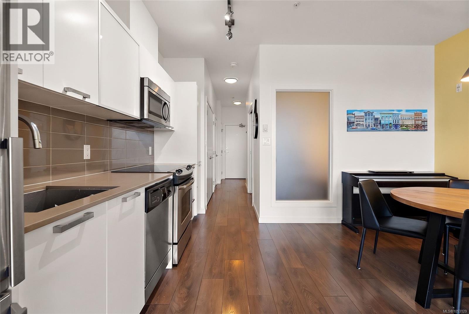 506 517 Fisgard Street, Victoria