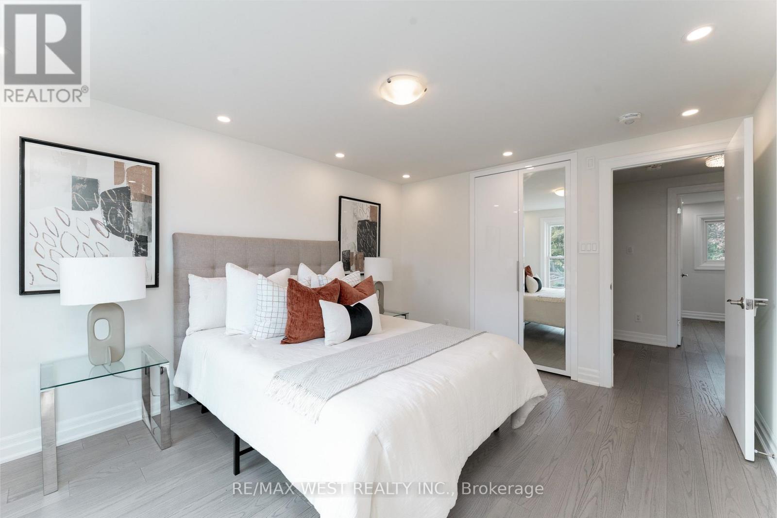 2545 Windjammer Road, Mississauga, ON photo 16