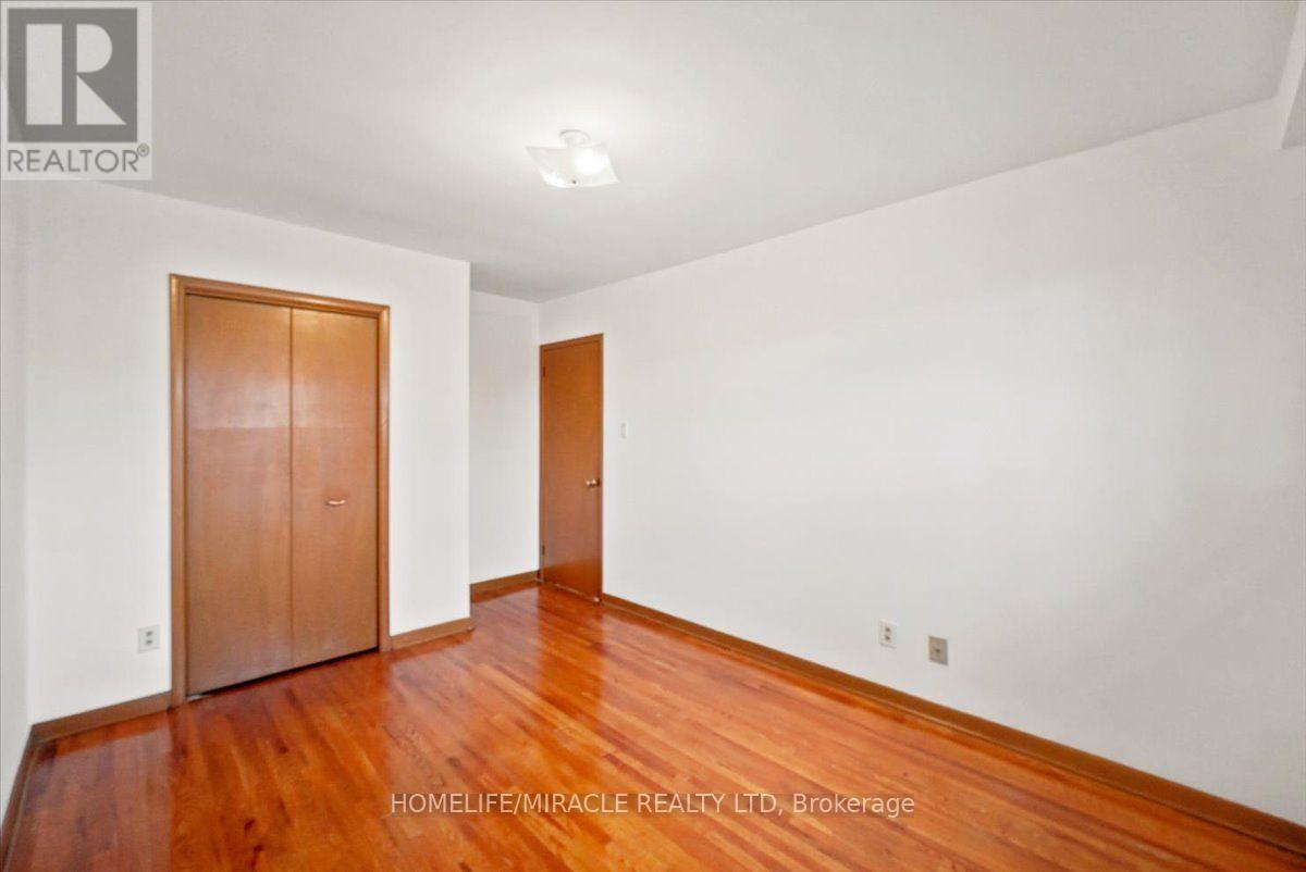 3753 Crabtree Crescent, Mississauga, ON photo 20