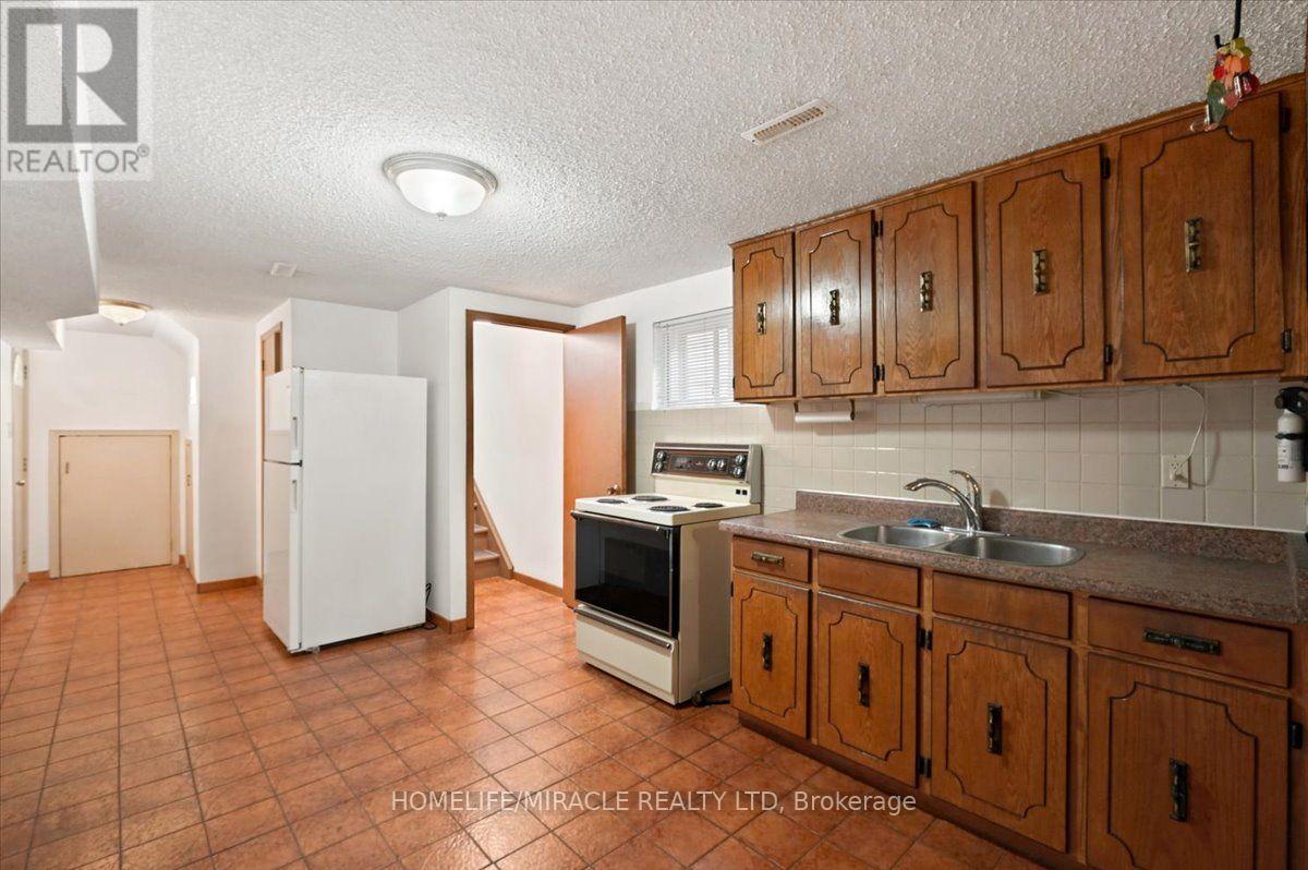 3753 Crabtree Crescent, Mississauga, ON photo 28