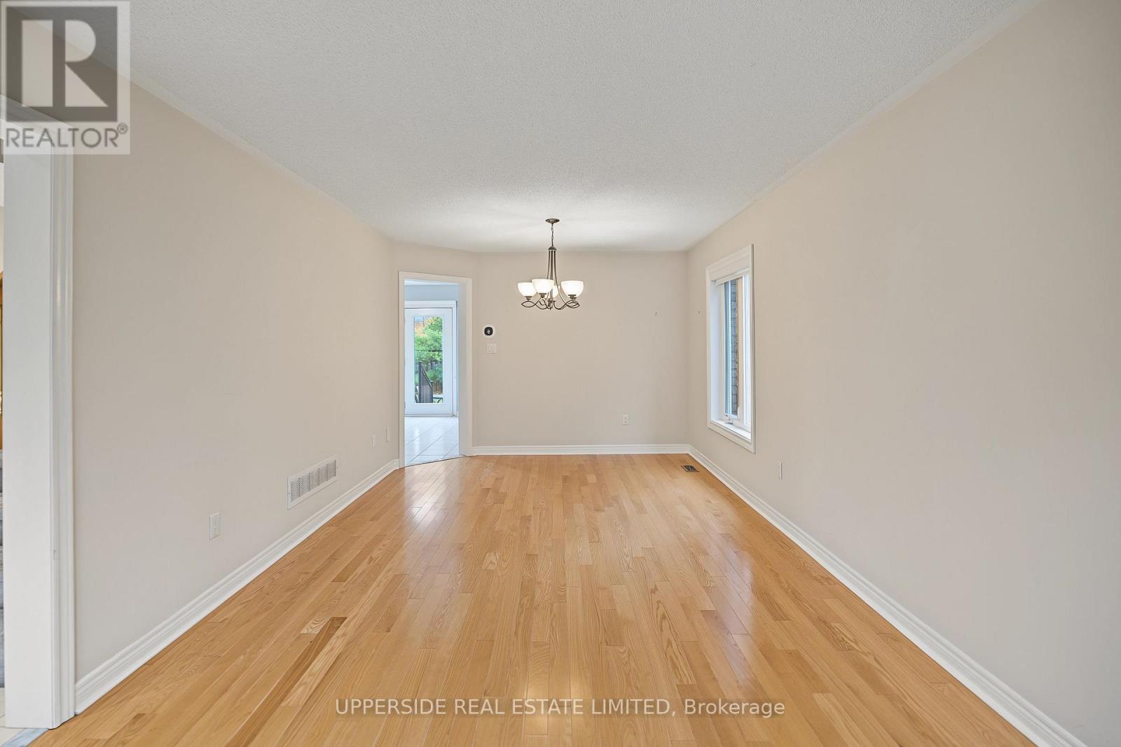99 Glenforest Drive, Vaughan, ON photo 8