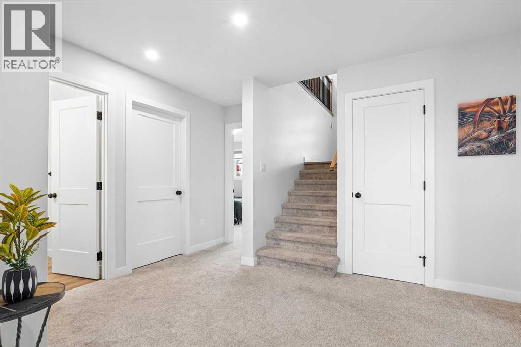 325 9 Street N, Picture Butte — photo 22