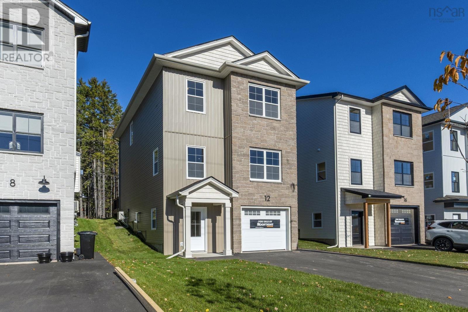 GAR-3 12 Garvey Court, photo 2