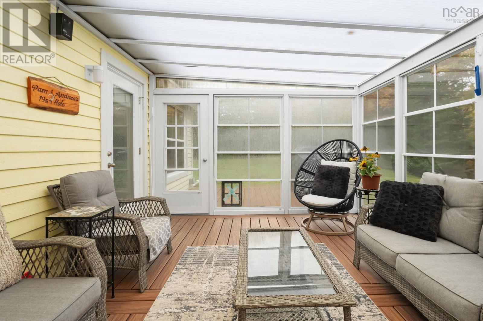 40 Hawkins Drive, photo 25