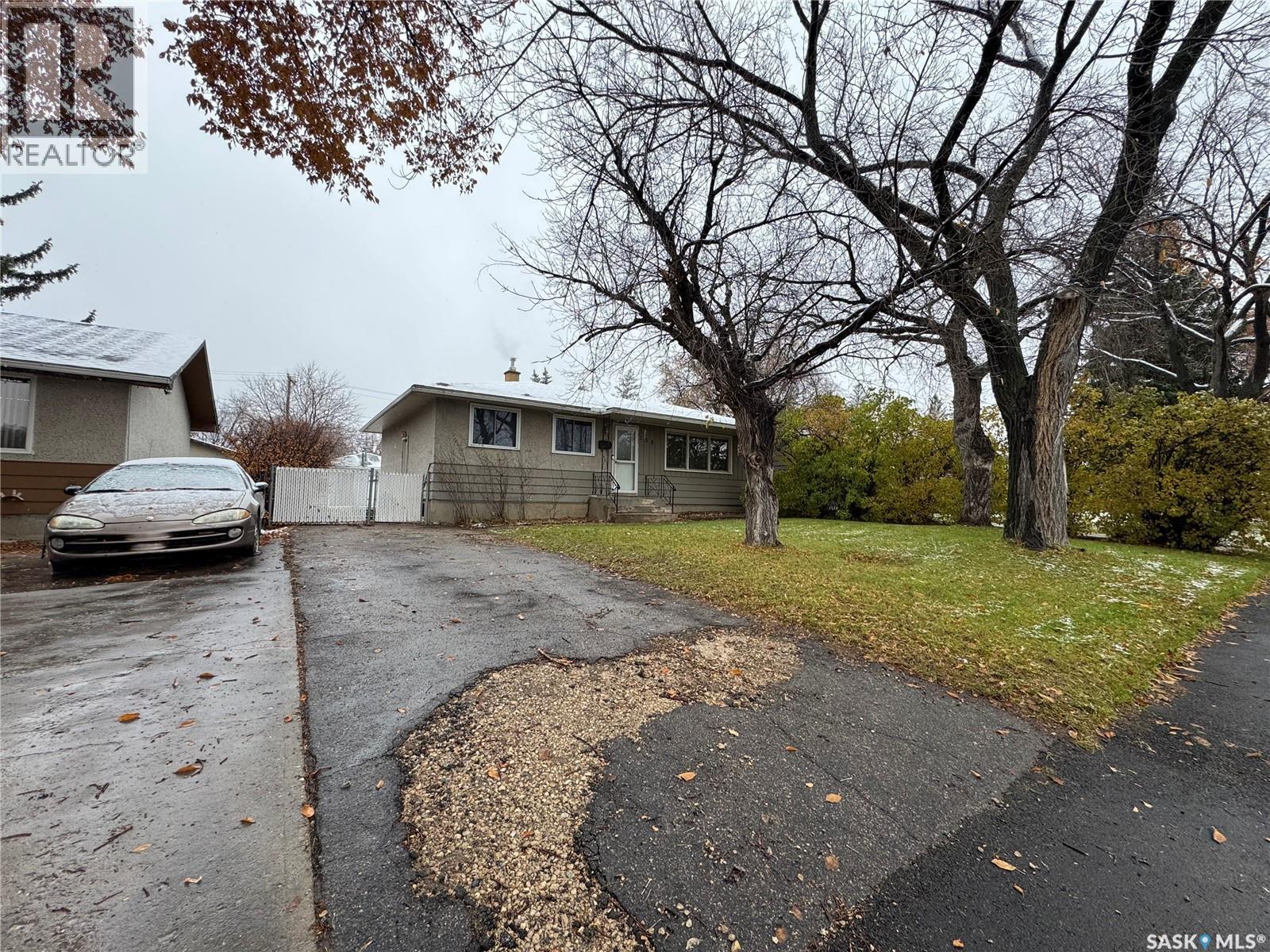 158 Rose STREET N, Regina — photo 2