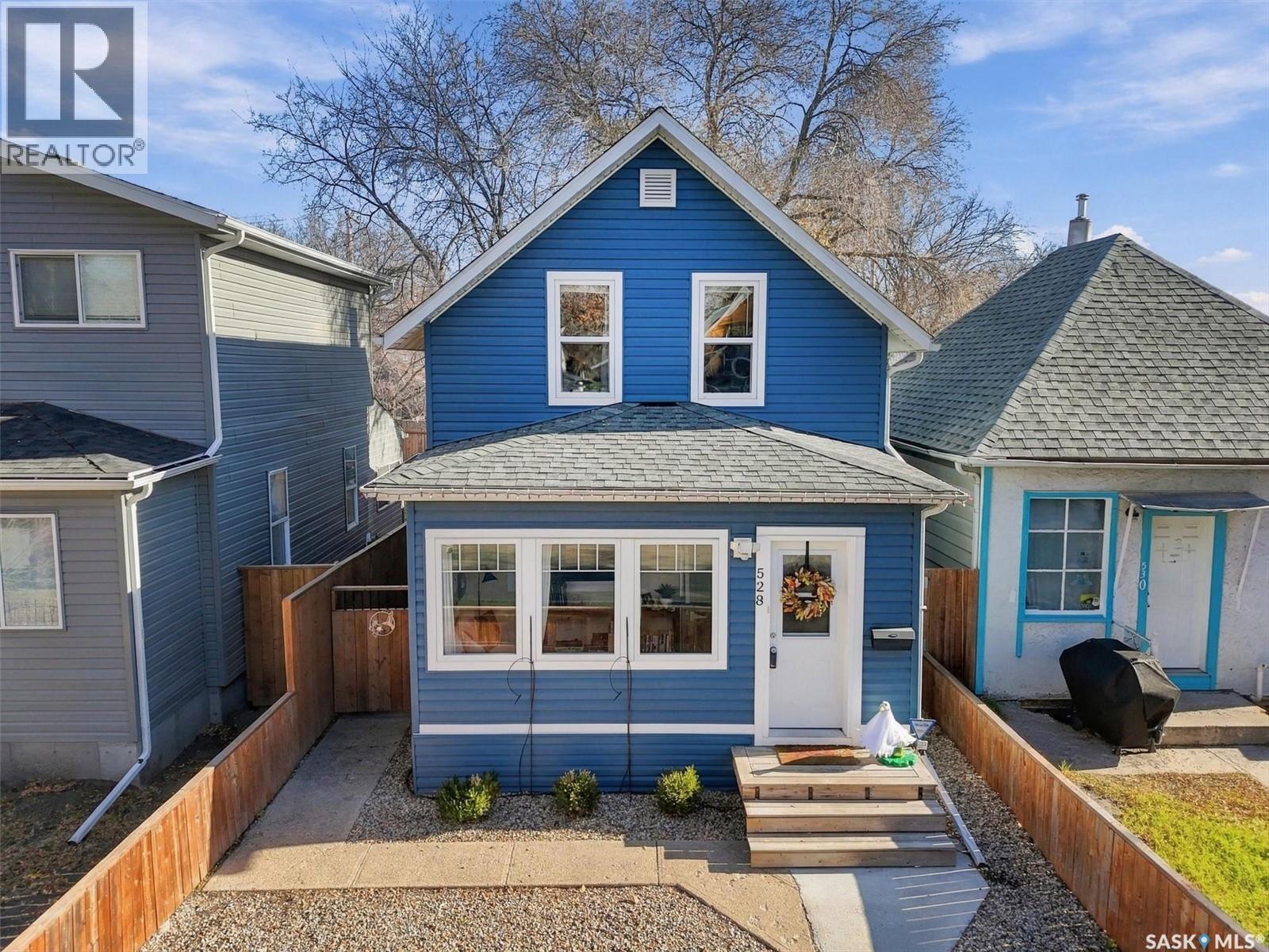 528 G AVENUE S, Saskatoon