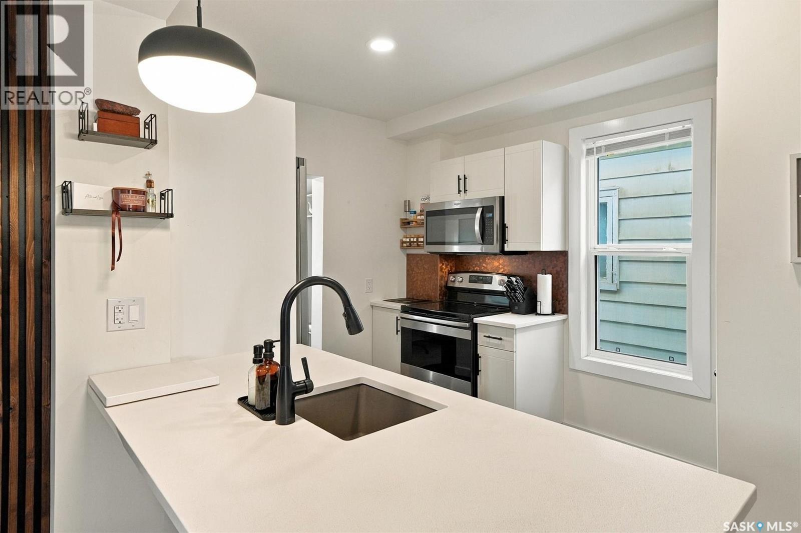 528 G AVENUE S, Saskatoon — photo 11