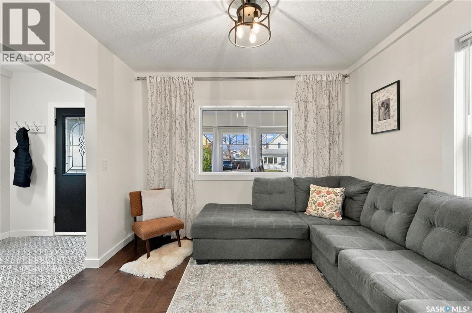 528 G AVENUE S, Saskatoon — photo 6