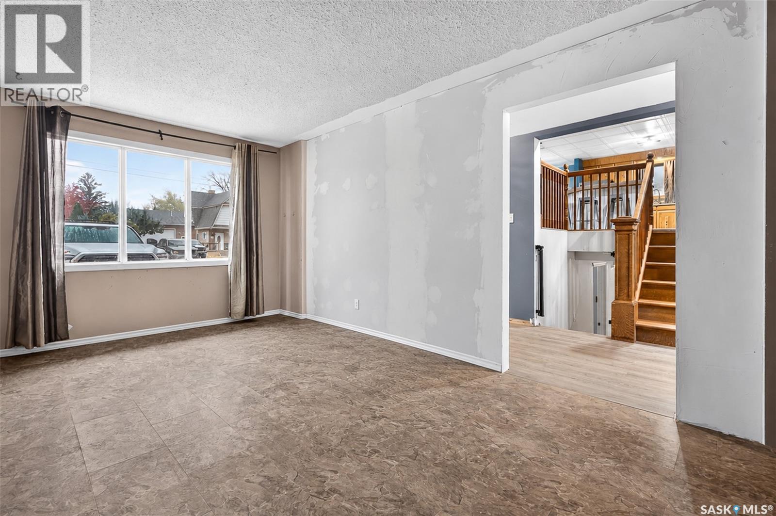 338 Grandview STREET W, Moose Jaw — photo 4