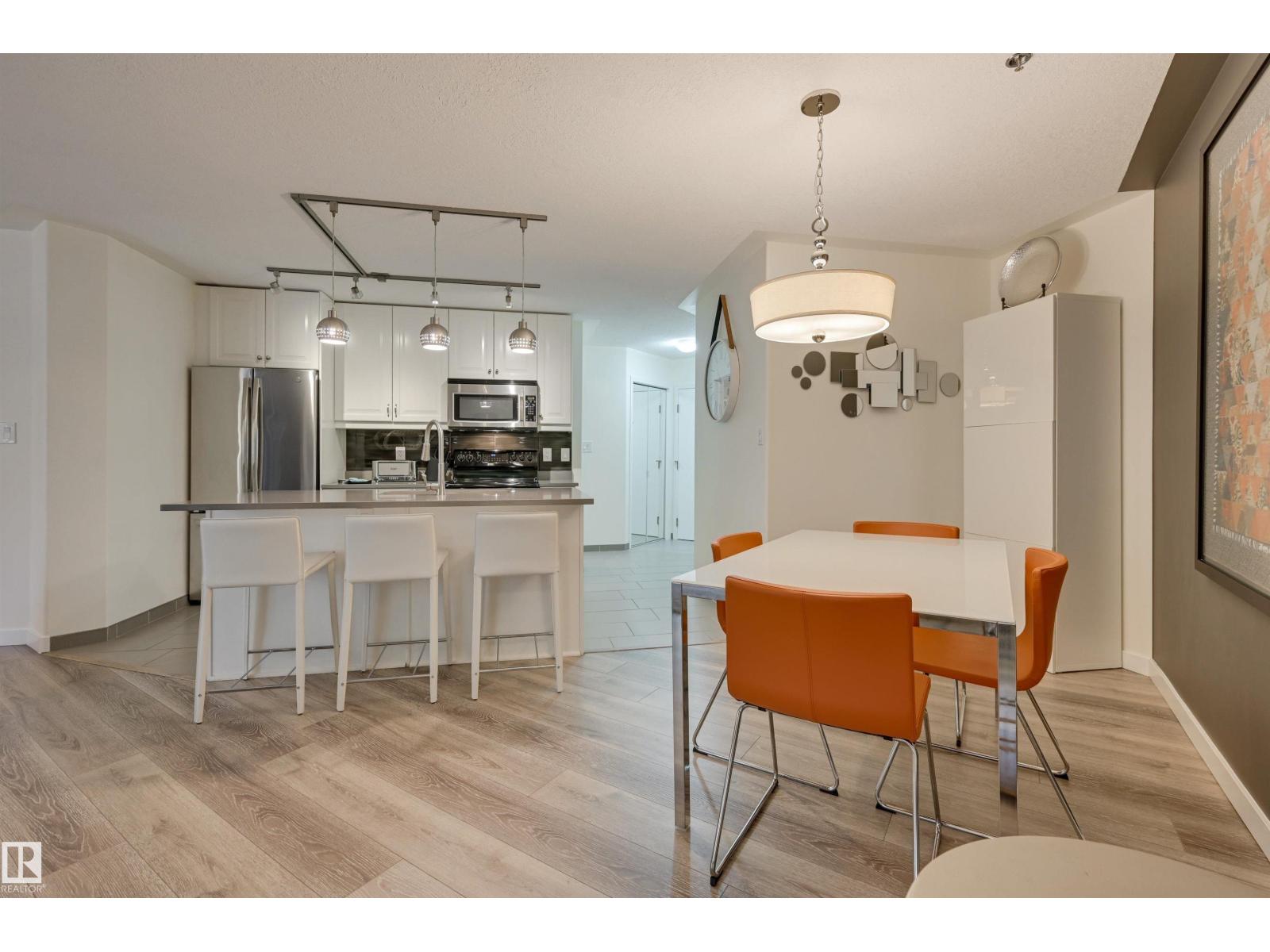 #203 12028 103 AV NW, photo 19 of 44
