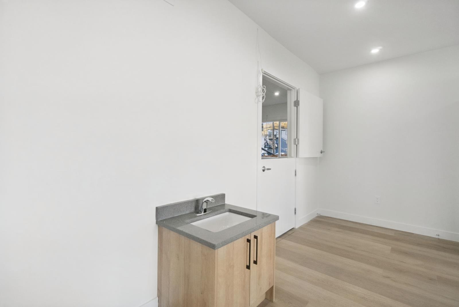 10936 82 St NW, Edmonton, AB, Edmonton — photo 12