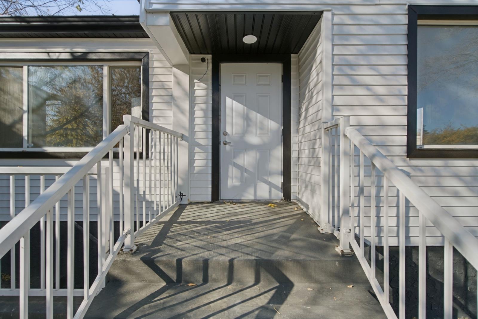 10936 82 St NW, Edmonton, AB, Edmonton — photo 8