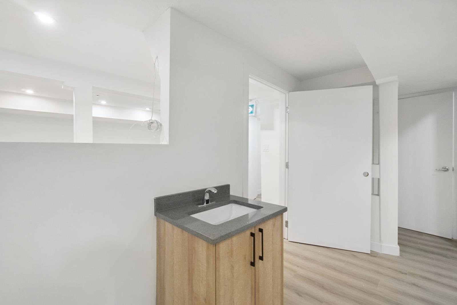 10936 82 St NW, Edmonton, AB, Edmonton — photo 35