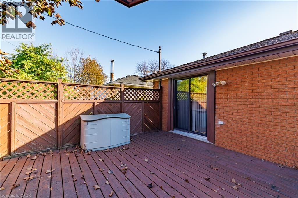 18 SYCAMORE Street - 43