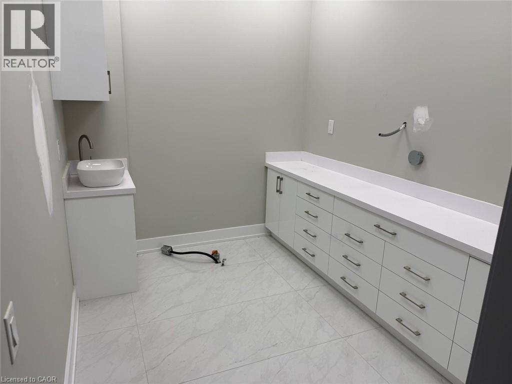 280 LESTER Street Unit# 7, Waterloo — photo 8