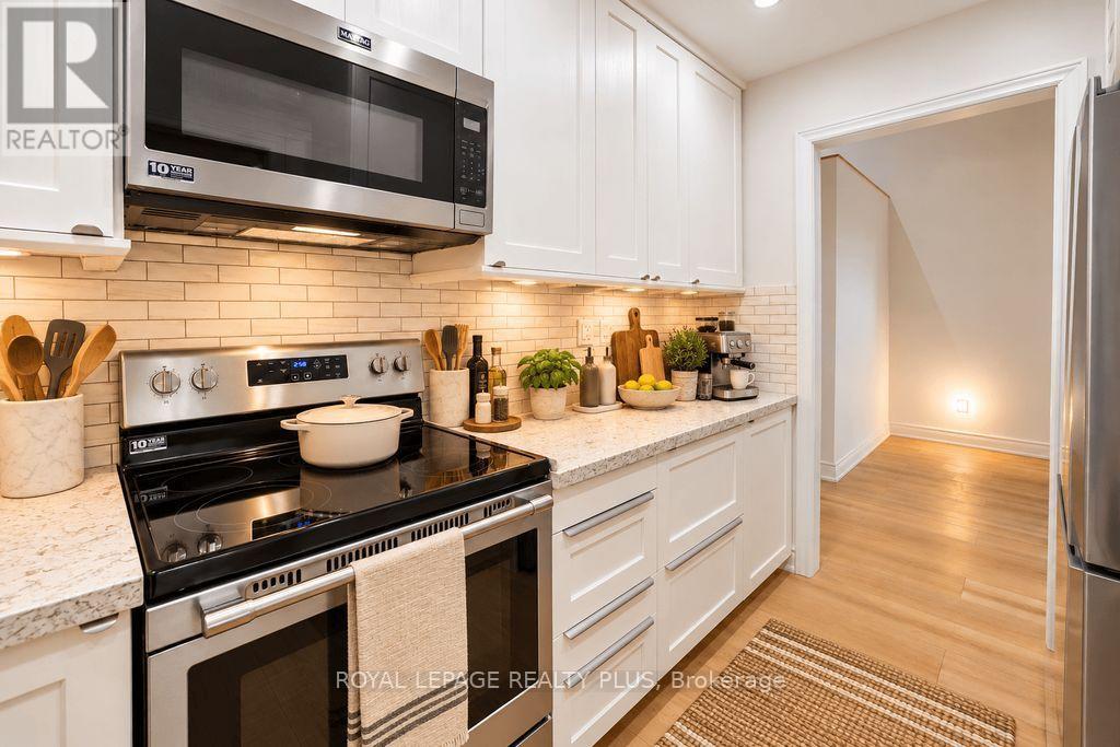 18- 3125 Fifth Line West, Mississauga, ON photo 7