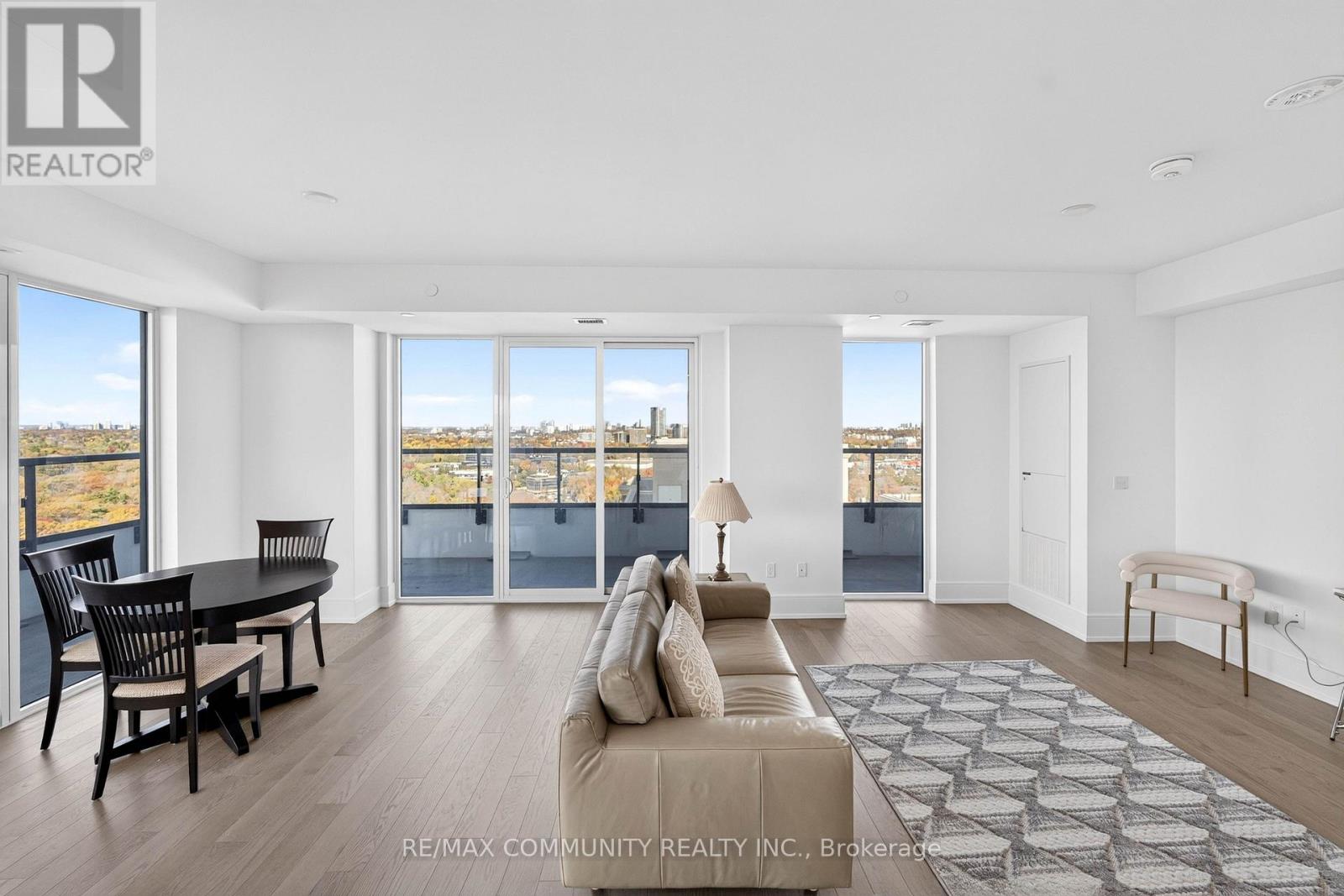 2203- 10 Inn On The Park Drive, Toronto, ON photo 20
